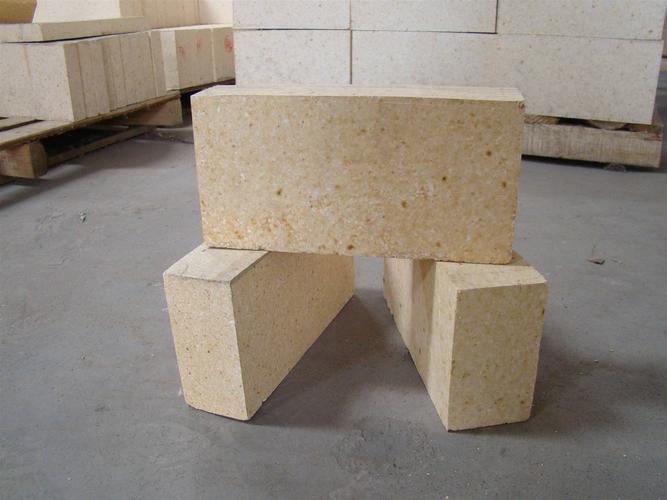 高铝砖 产品描述郑州大唐高科耐材源于登封市丰鑫耐火材料